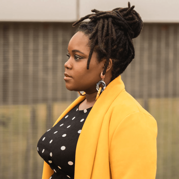 Zara McFarlane @ Ronnie Scott's. (Image taken from Ronnie Scott's website)